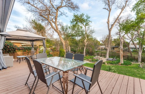 Northwest Dallas House | Pet friendly Urban Oasis