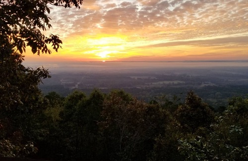 Morrilton House | Petit Jean Cliffhouse, Great View Petit Jean Mountain