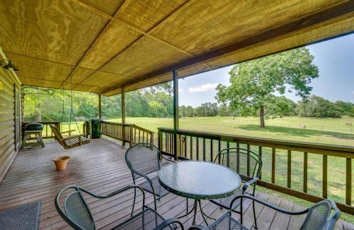 Octavia House | Picturesque Oklahoma Cabin on 80 Acres w/Views!