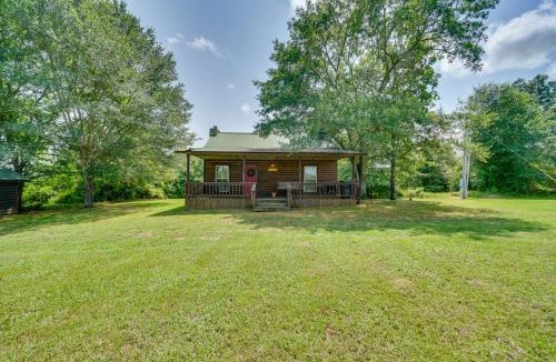 Octavia House | Picturesque Oklahoma Cabin on 80 Acres w/Views!
