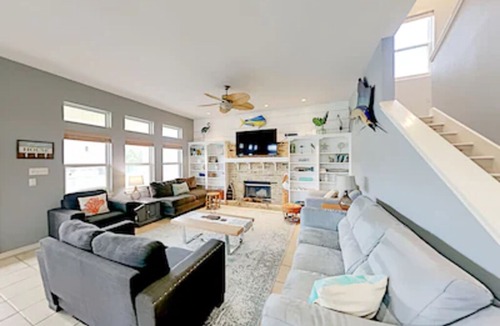 Pirates Beach West House | Pirates Beach West | Gated Pool & Hot Tub | Walk to Beach!