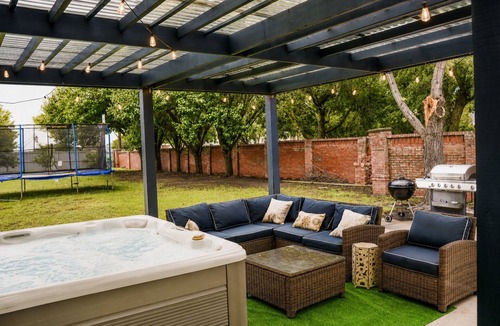 Plano House | Plano Luxury Retreat · Hot Tub · Theater · Game Room Dallas/Frisco Sleeps 8