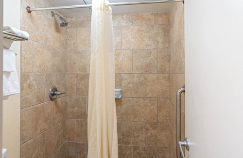 Houma Hotel | Plantation Inn of Houma