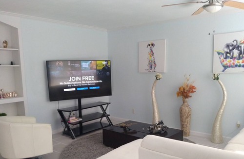 Iowa Apartment | Poetry Apartment