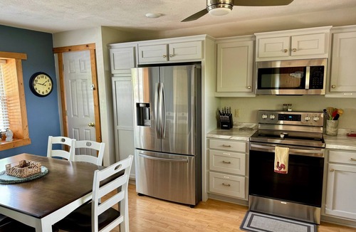 Sylvan Shores Cabin | Private Cabin, lake view, Hot Tub optional, Grille, Fire ring, 2-7 guests