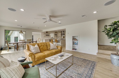 Eustace House | Private Dock: Waterfront Cedar Creek Lake Home
