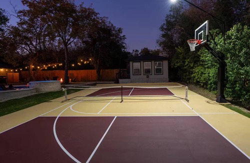 North Shearer Hills House | Private Heated Pool, Pickleball Court, Game Room, Central & Near River Walk