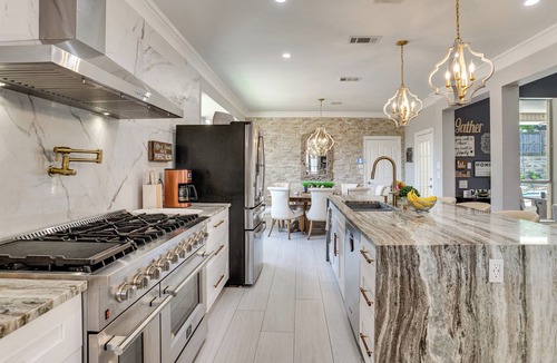 Bedford House | Private Outdoor Oasis! Luxe Bedford Getaway w/Gym