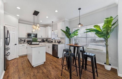 Chandler Creek House | Private Patio W/Heated Pool&Spa near DT Round Rock