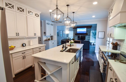 Pecan Acres House | Private place to hide away. Endless fun w/pool & game room for multiple families