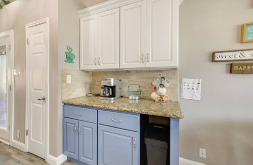 Live Oak House | Private Pool & Hot Tub: Dog-Friendly Live Oak Home