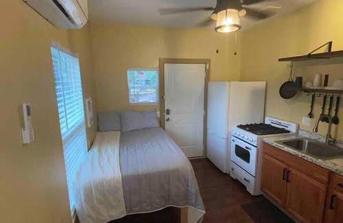 Fort Worth Apartment | Private Studio