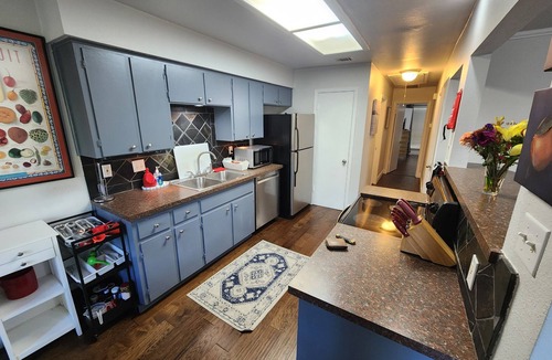 North Loop Condo | Quiet 2-bedroom Single Story Condo in central Austin & 2 parking spots in front