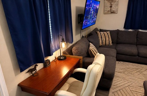 Crosby Apartment | Quiet Farm Guesthouse Near Lake Houston