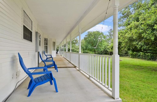 Wellborn House | Rambling Ranch The Ultimate Gathering Place