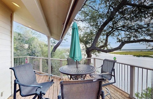 Spicewood Condo | Refined panoramic paradise on Lake Travis with boat launch and Tesla charger