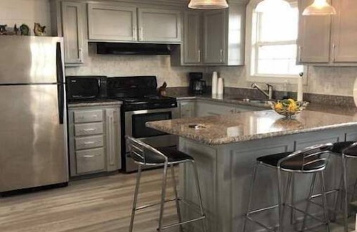 Cocodrie House | Relax at Comfort Zone