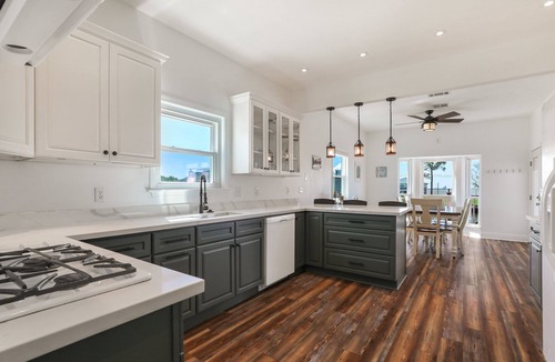 Slidell House | Relax at our lake house just 20 minutes to New Orleans!