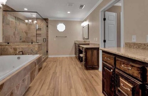 San Augustine House | Relaxing EastTx Lake House - Waterfront!