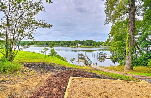 Dutton Cottage | Relaxing Riverfront Cottage w/Boat Dock!