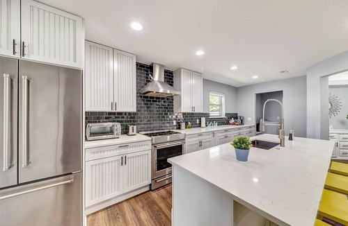 Northeast Carrollton House | Remote work, Near Highways, King bed, Family-friendly, Games, Foosball, Grill