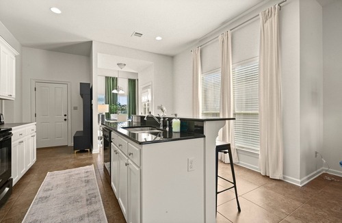 St. Gabriel House | Rental Unit 10 miles from LSU