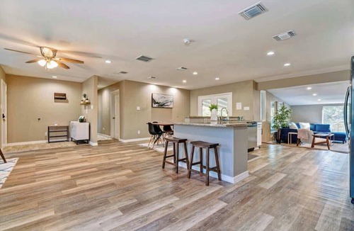 Shearer Hills - Ridgeview House | Resort 4BR w/Pool, Hot Tub, Pickleball, Sleeps 12