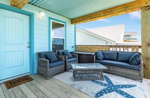 Surfside Beach House | Right on the Canal Great for Fishing