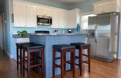 Shoreline Park House | River Escape