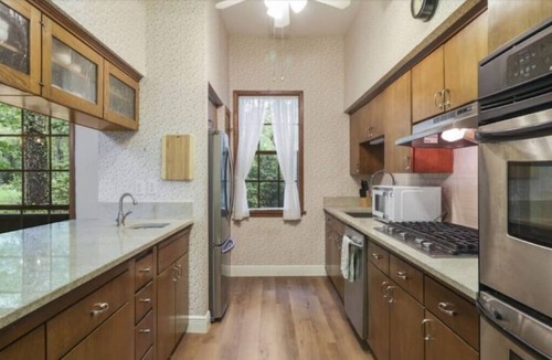 Covington Ski Chalet | River Retreat 4acr Wood Paradise