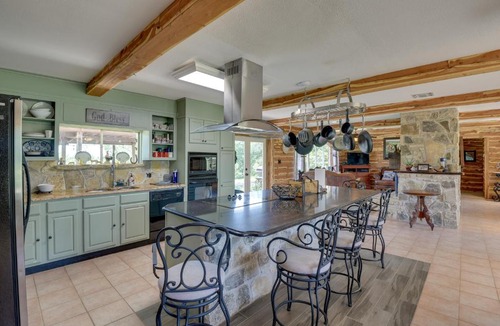 Millsap House | Riverfront Texas Getaway on 50-Acre Property!