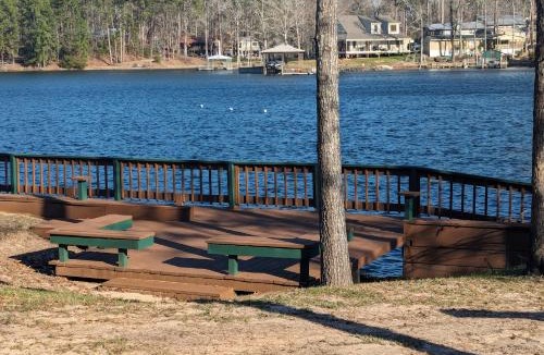 South Toledo Bend House | Robbins Nest