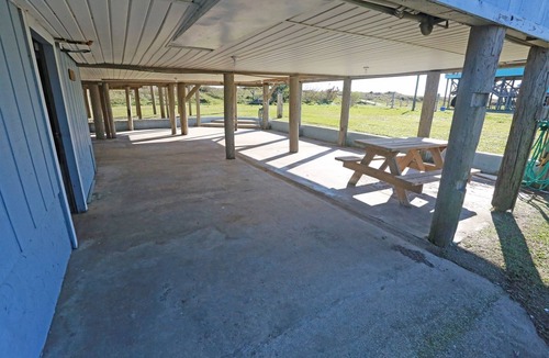 Grand Isle House | Rocky Top - Beachfront - Island Realty