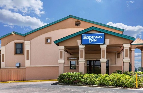 Galveston Hotel | Rodeway Inn - Galveston