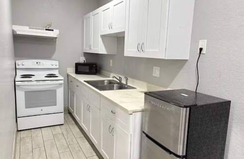 Houston Hotel | Room w/Kitchenette, Off Highway 249 | Willowbrook Mall & Dining Nearby