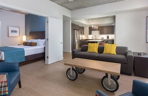 Warehouse District Resort | Roomy Studio at Austin Resort! Complete with Rooftop Pool, Fire Pit, and More!