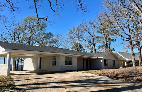 Florien House | Roux’s Lake House South Toledo Bend Lake 4 bedrooms 3 baths 8 beds sleeps 10