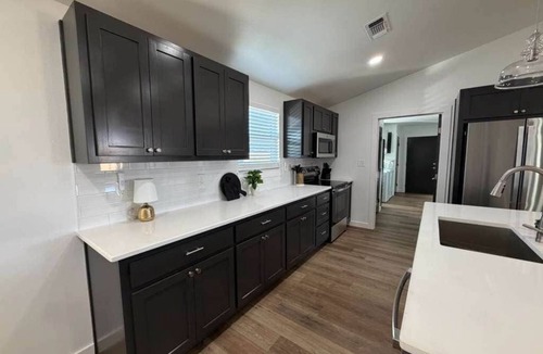 Thackerville House | Royal Flush Villa - King Bed near WinStar