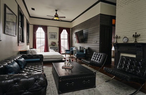 Faubourg Marigny Hotel | Royal Street Inn and R Bar