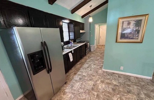 Quinlan House | Rustic Country Cabin with a Lake View! Easy Access to Lake Tawakoni