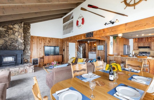 Dillon Beach House | Rustic Oceanfront Cabin