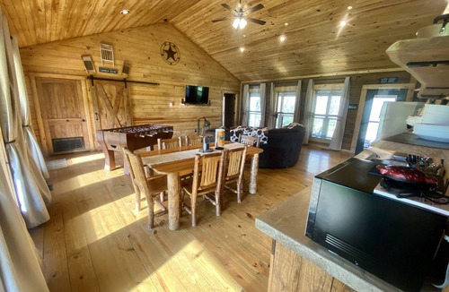 Combs Cabin | SASAFRASS luxury log Cabin, Creek,Lake Ride to the trails from the Cabin