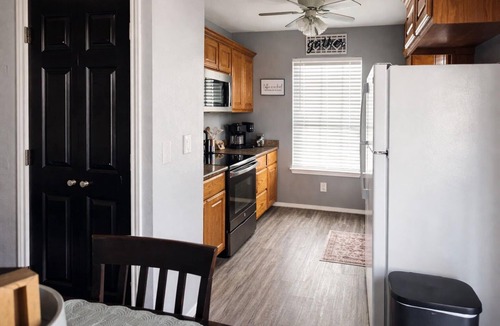 Detroit House | Scooters Cottage