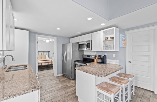 North Beach House | Seaesta Collective Water & Bridge Views Full Home Getaway