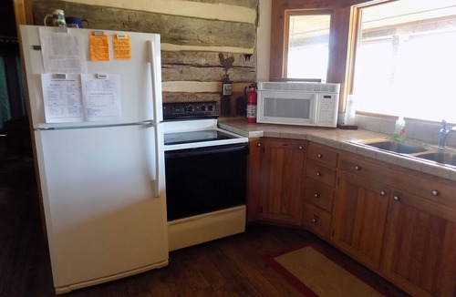 Mount Judea Cabin | Secluded Cave Creek Cabin where you can Restore Your Soul, sleeps 15