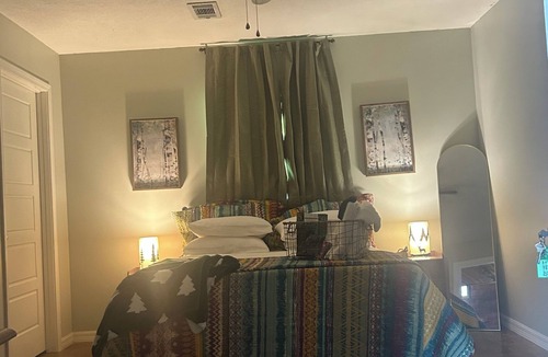 McCall Creek Bed & Breakfast | Serene 2-bedroom bed & breakfast four miles from Lake Okhissa in Meadville
