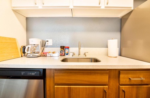 Astrodome Apartment | Serene Apartment, Close to Medical Center, MD Anderson