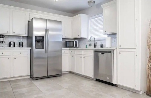 Grogan's Mill House | SERENE BOHEMIAN MANOR|FAMILY RETREAT|4BD 2.5BA