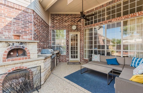 Coppell House | Serene luxury/10 min to DFW, Great for Families