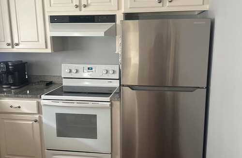 Flowood Apartment | Serene Oasis: 1-bedroom Guesthouse with charming on-the-reservoir experience.